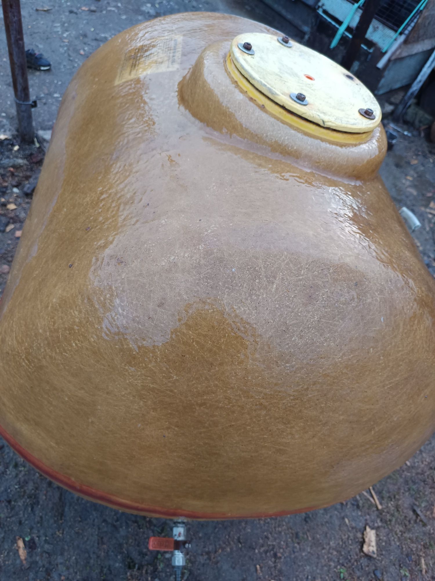 Vand butoi de 250 l din fibră de sticlă