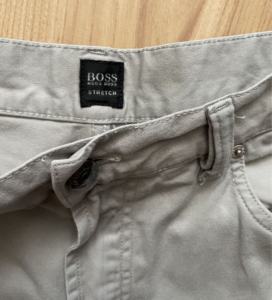 HUGO BOSS / мъжки къси дънки W31