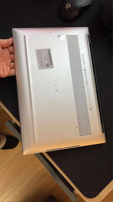 Dell XPS 15 9510 WIN11 - i9-11900H RTX3050Ti 32GB 2TB 4K Touchscreen