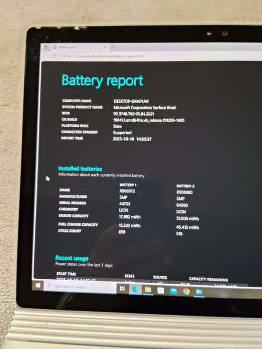 Microsoft Surface Book i5-6300u,8gb RAM ,ssd 128gb