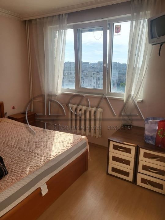 Продава се Двустаен апартамент в София, Люлин 6 - 77 кв.м за 1942 €/кв.м - Снимка #6