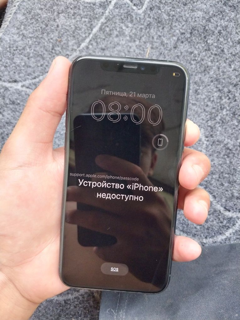 Iphone 11 pro 128 talik
