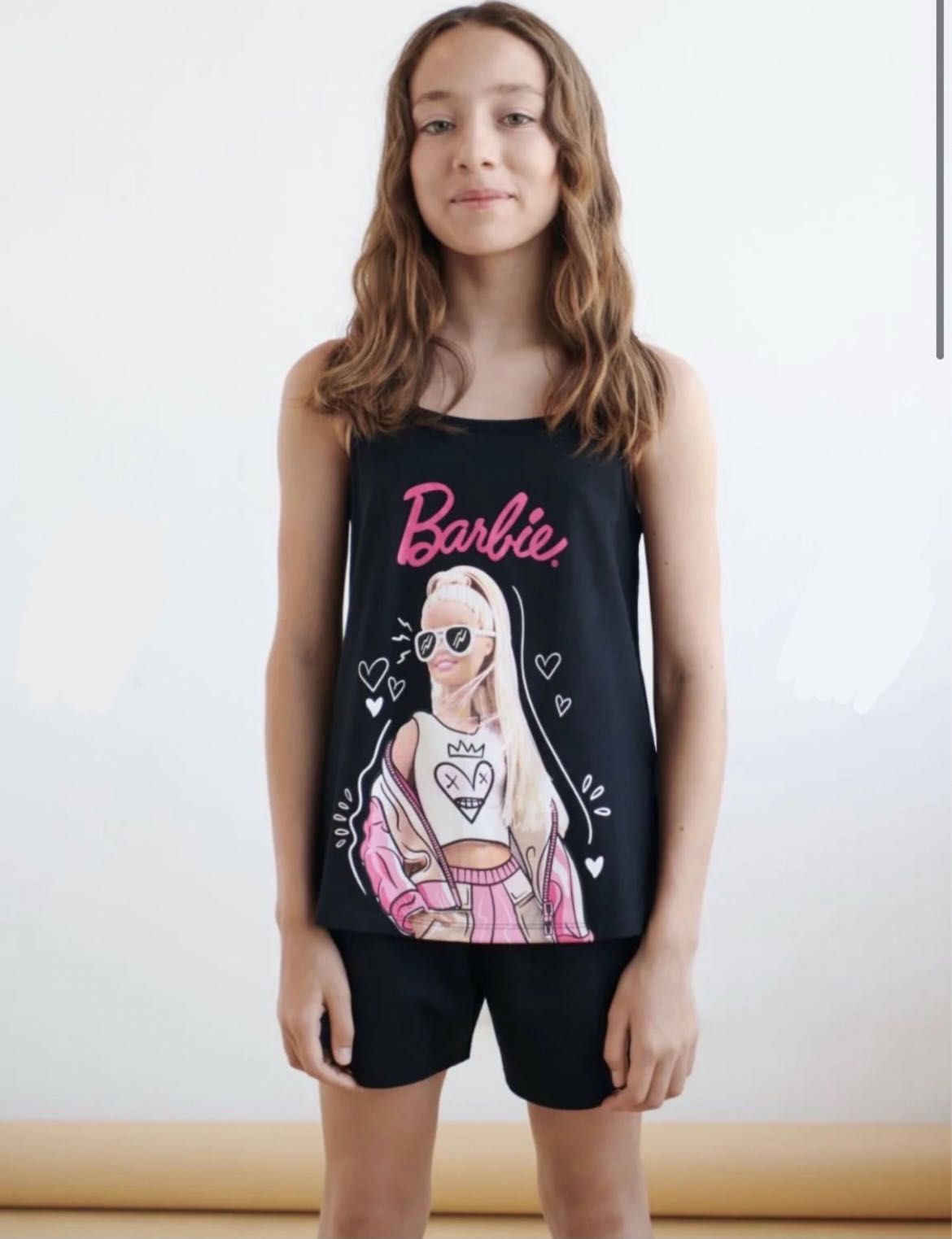 Set maiou+pantaloni scurți Barbie pt fete