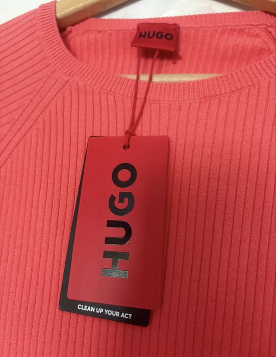 Дамска оригинална рокля Hugo Boss. Нова. С етикет.