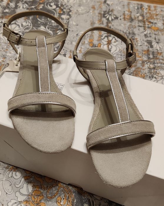 Sandale piele Esprit