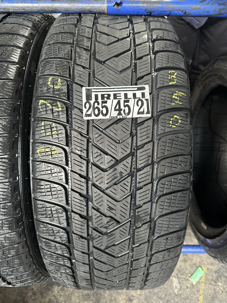 265/45/21 Pirelli M+S