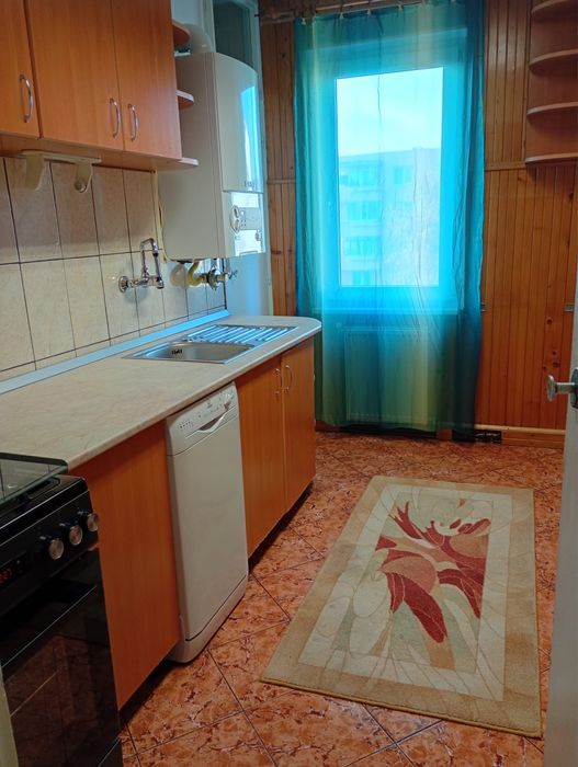 Apt 2 camere , mobilat , copertina pt masina