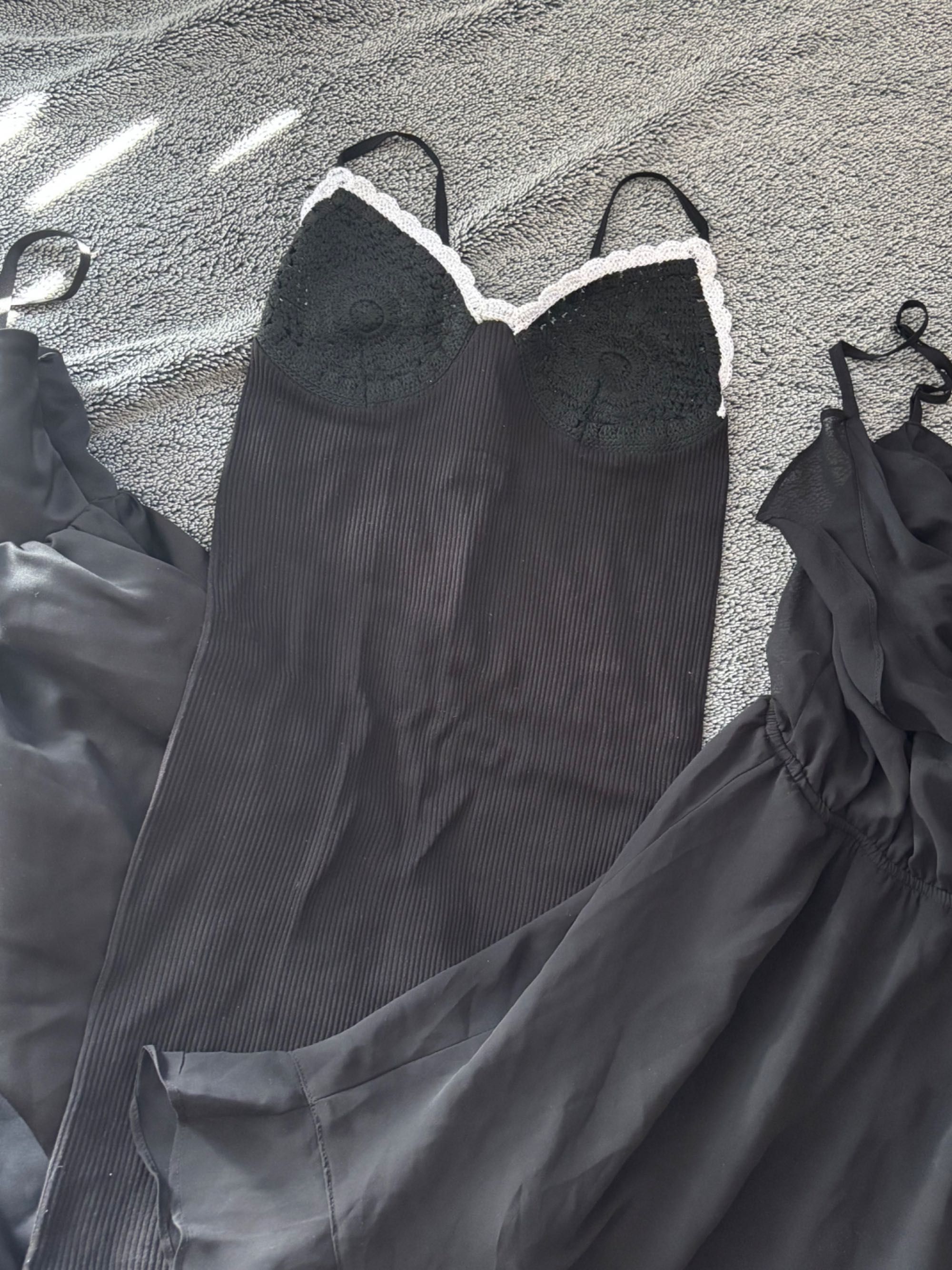 Zara, H&M, Forever21 Рокли, всичките за 15 лева