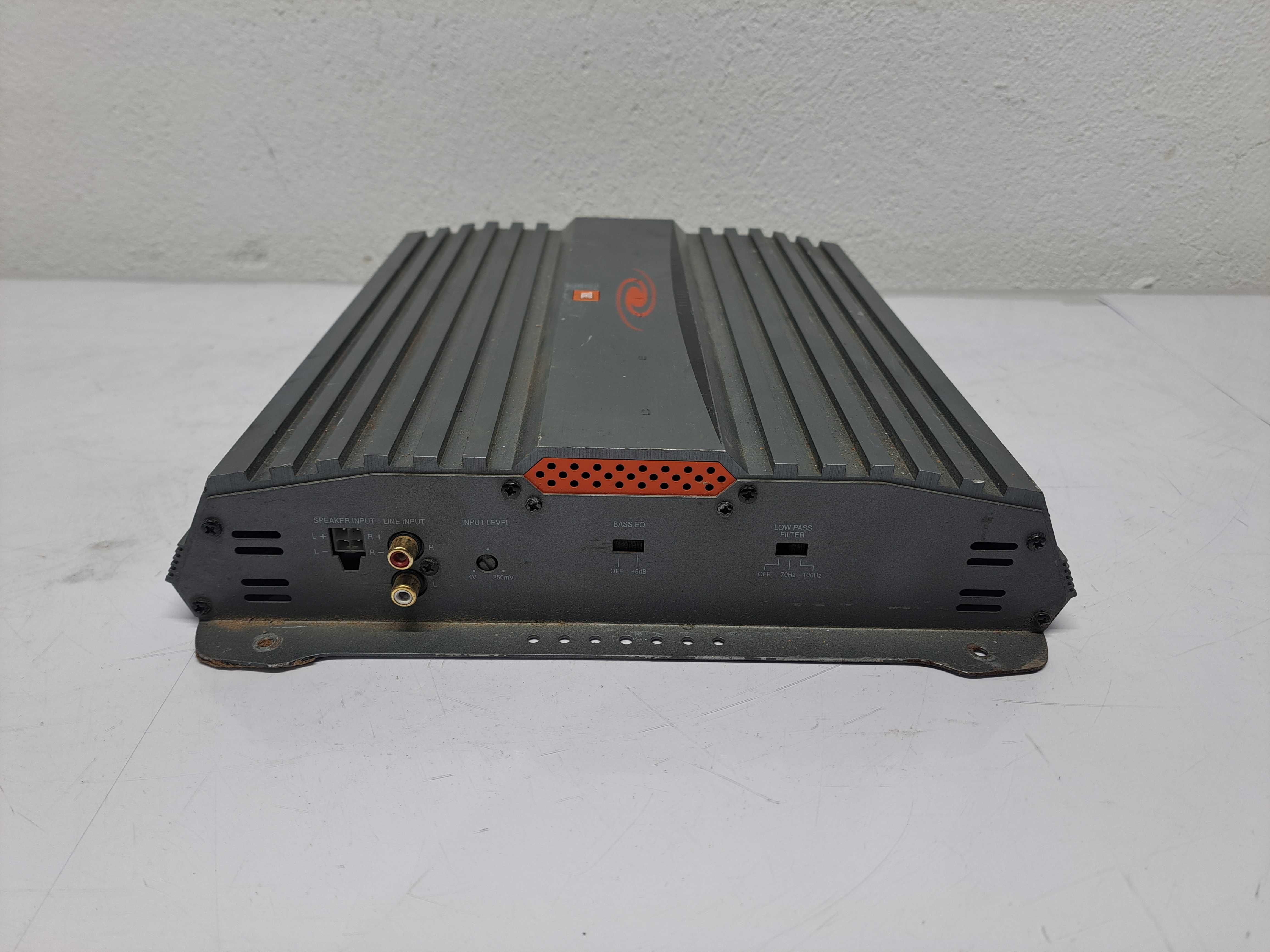 Усилвател за кола - JBL DA1002