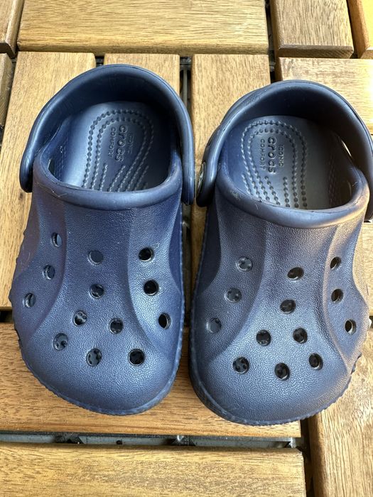 Papuci Crocs 20-21, ca noi.