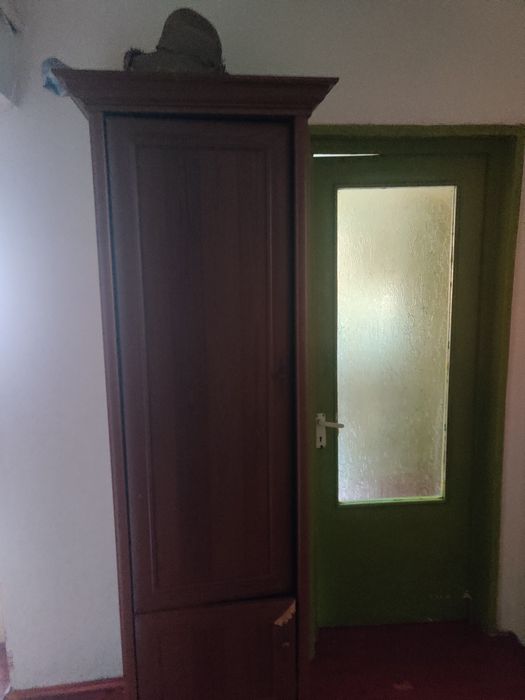 Dau in chirie apartament cu trei camere