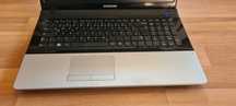 Laptop SAMSUNG AMD A4 8b ram hdd 500 Display 17 "