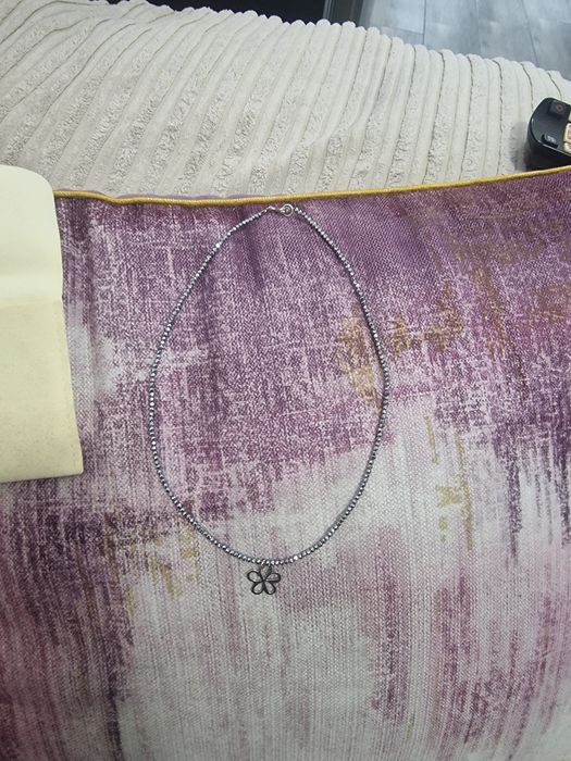 Handmade  lantisor de argint  cu pietricele