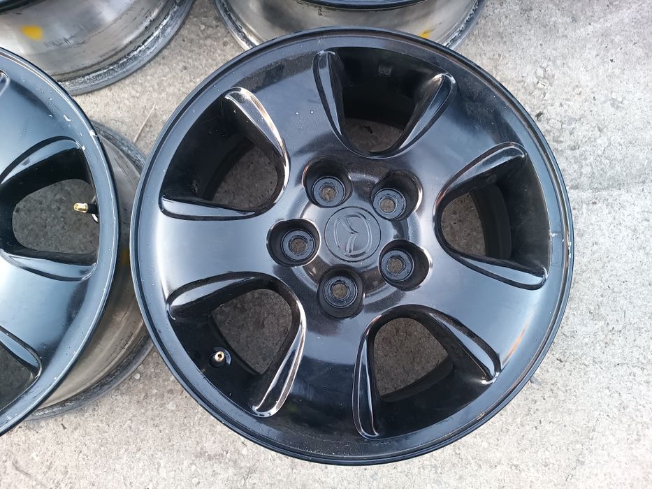 Mazda Tribute 16 цола