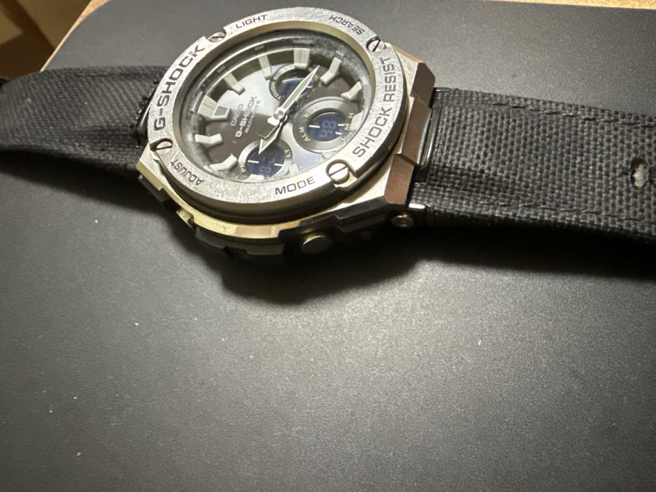 G-Shock GST- W130- 1AER