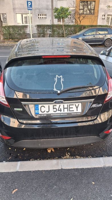 Vand ford fiesta benzina automata
