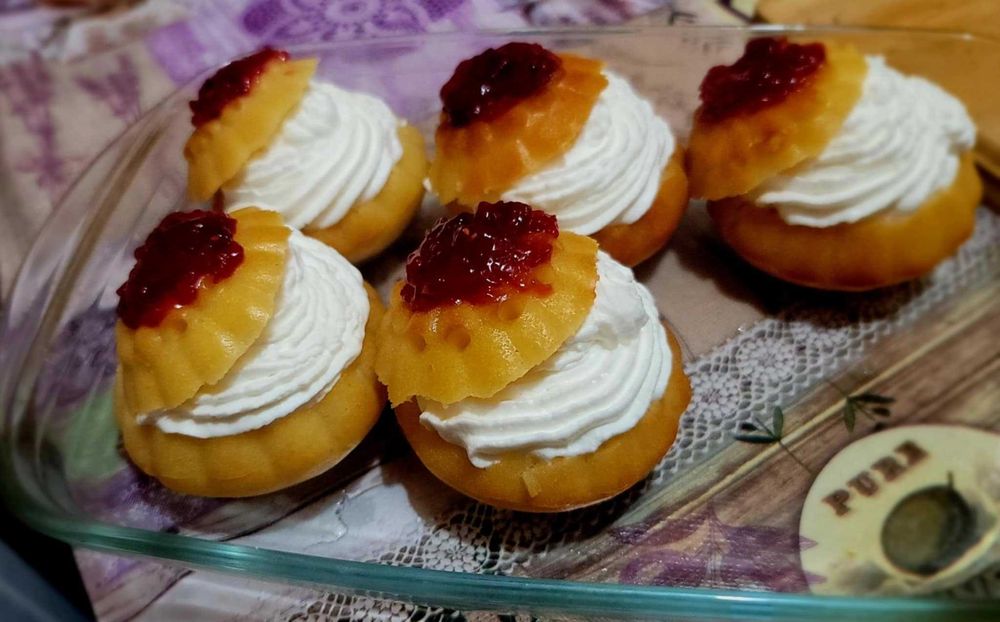 Torturi și prăjituri de casă