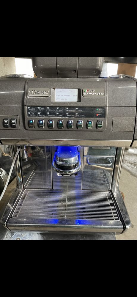 кафе машина/робот LaCimbali E39 Barsystem