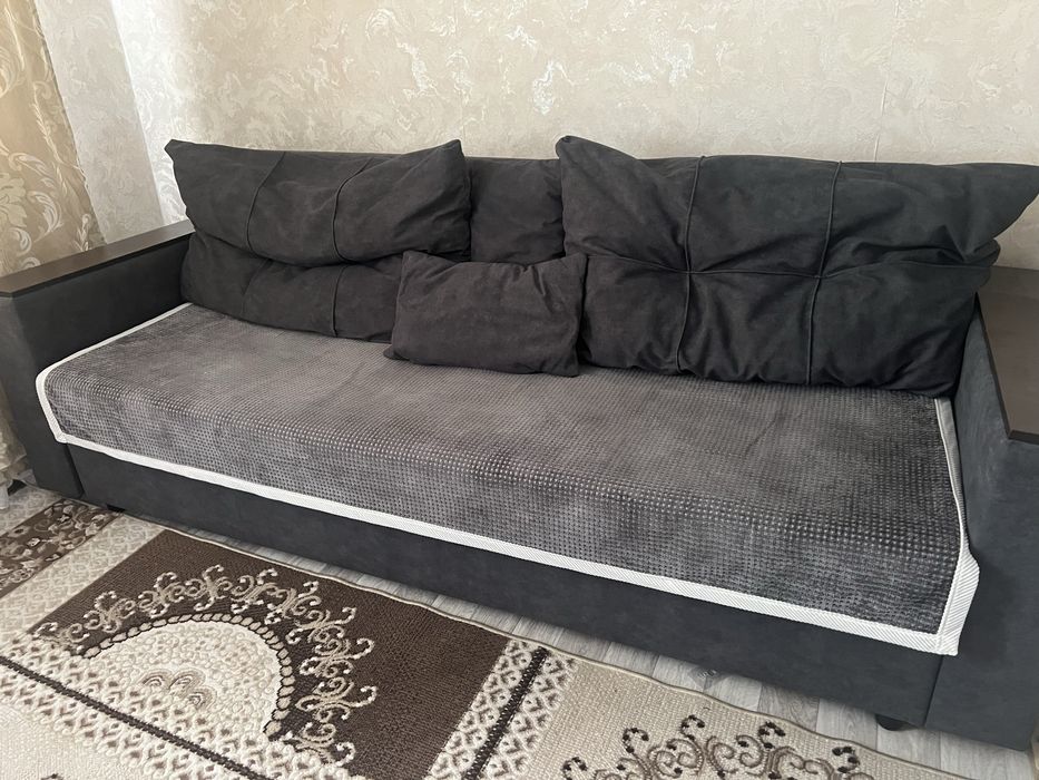 Продам диван в отличном состоянии