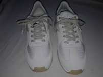 Adidasi Calvin Klein 40, partial piele,alb cu argintiu, noi,nefolositi