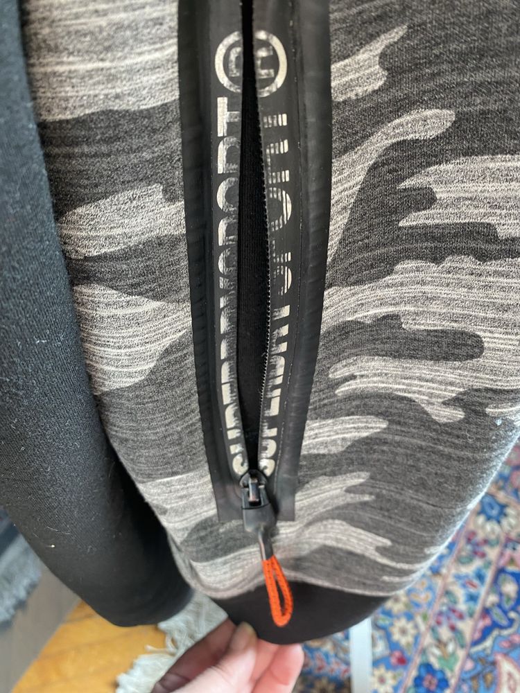 Superdry hoodie 2XL