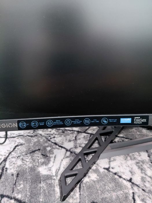 Vand monitor Gaming lenovo