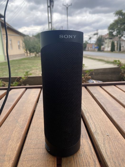 Vand boxa Sony cu bluetoooth