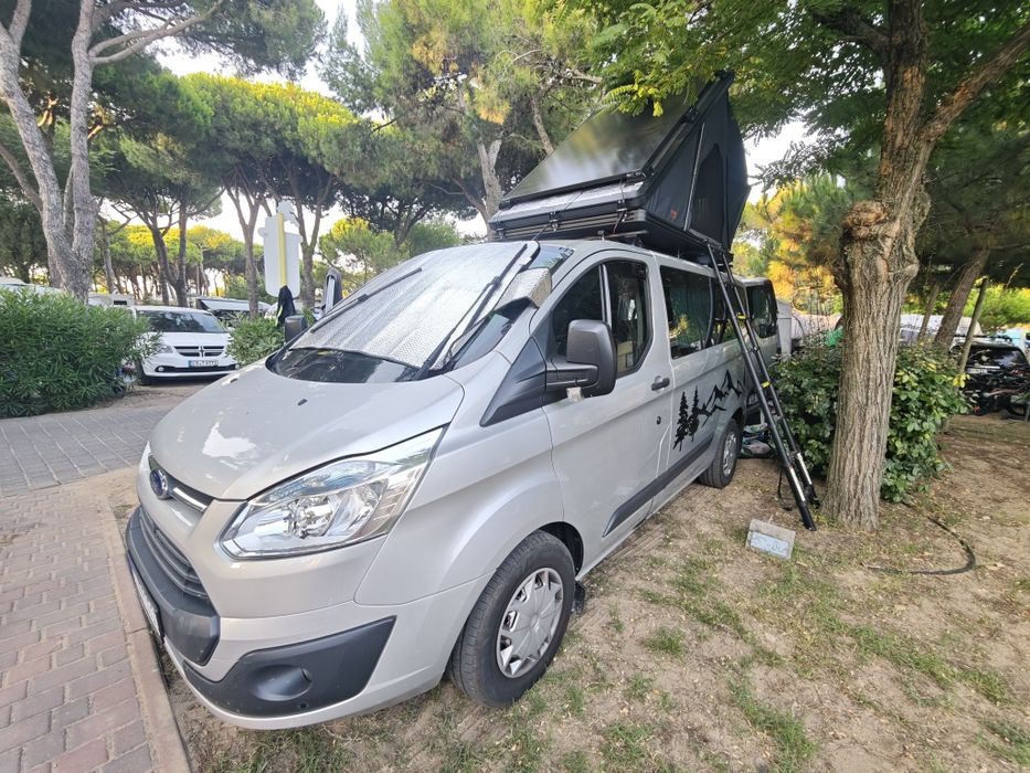 Ford Transit Custom 2.2 8+1 Кемпер