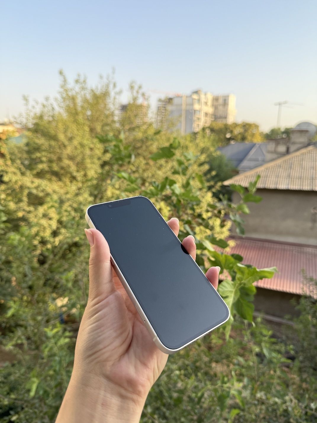 Iphone 13 продаётся
