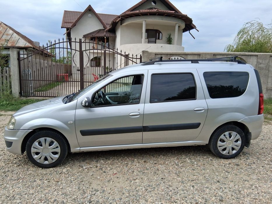 Vând Dacia Logan MCV,3200€,ușor negociabil
