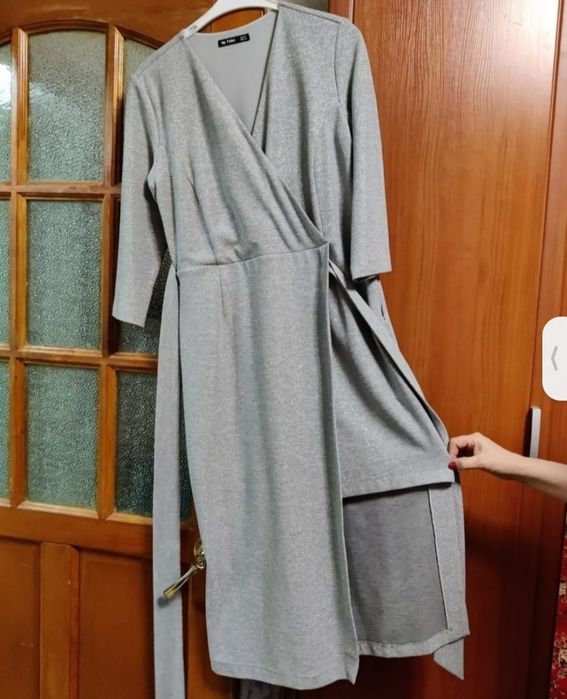 Нарядные вечерние платья