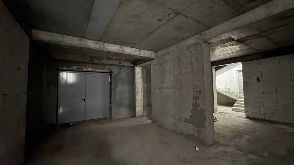 Продаётся помещение 482м2  Мирабад Авеню, Glamour бутик (A-block)