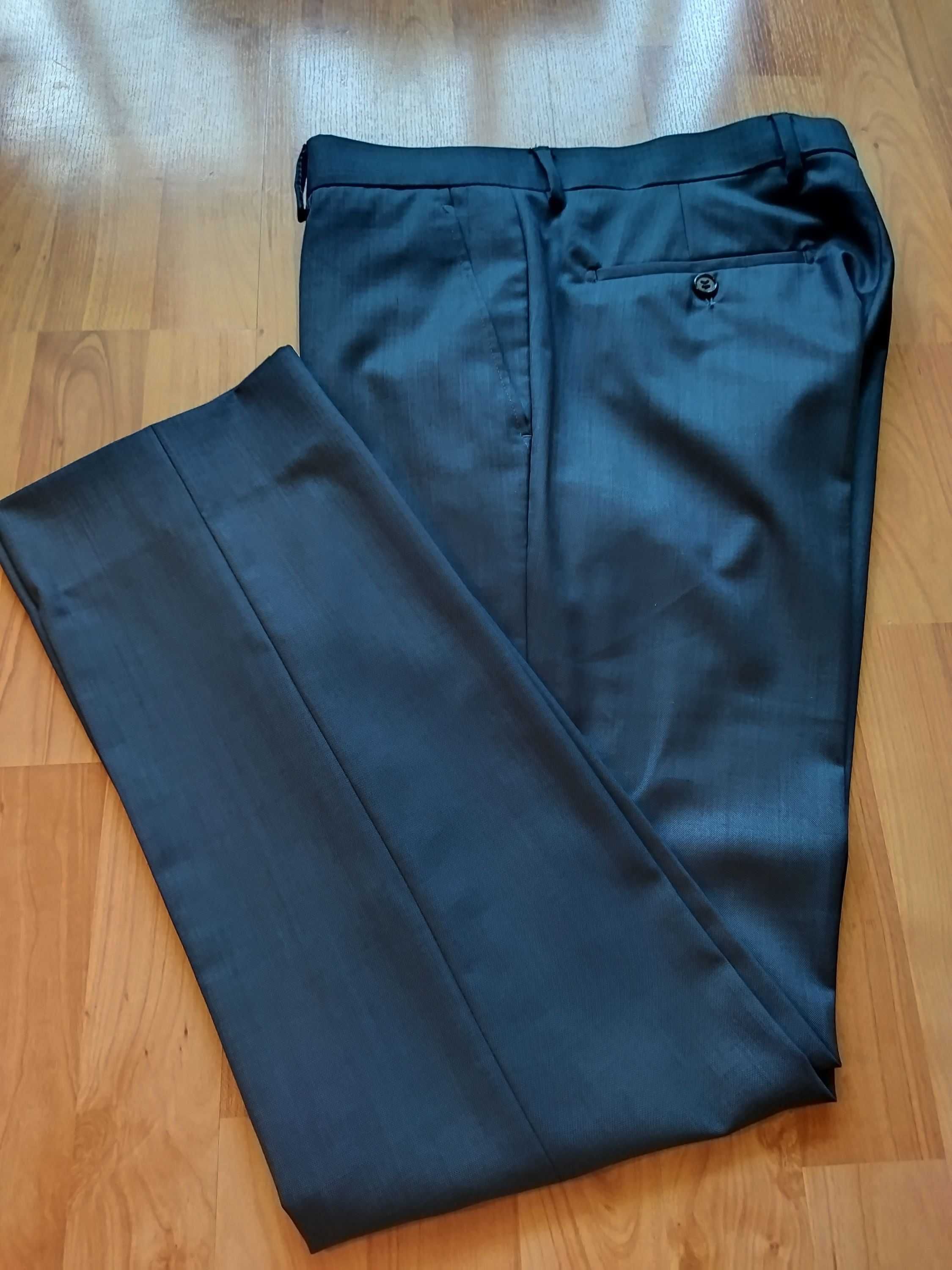 Костюм-двойка Pierre Cardin (Франция),шерсть,оригинал,новый,р-р 50