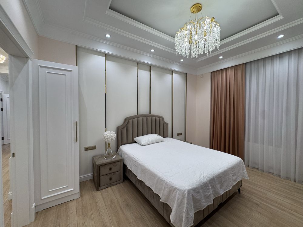 Продаю участок 8 комнитная Luxury Ремонт