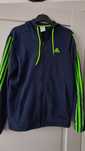 Hanorac Adidas, gros cu glugă marca