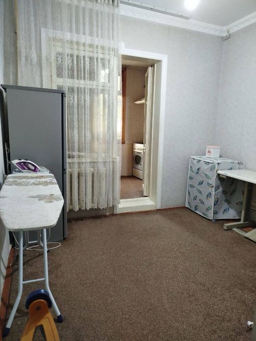 Продаётся 3-комнатная квартир, массив Карасу-1, ориентир школа № 209