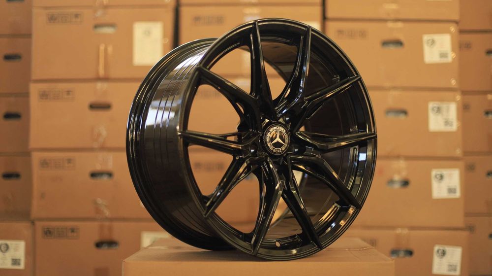 Jante R18 Mercedes Black