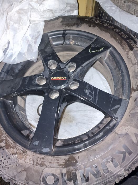 Jante si cauciucuri  Mazda R16 Dezent RE Dark