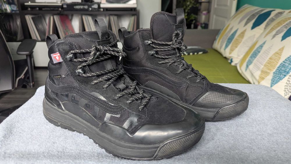 Vans UltraRange Exo Hi Black - 42EU 27CM - Hiking/All-Weather
