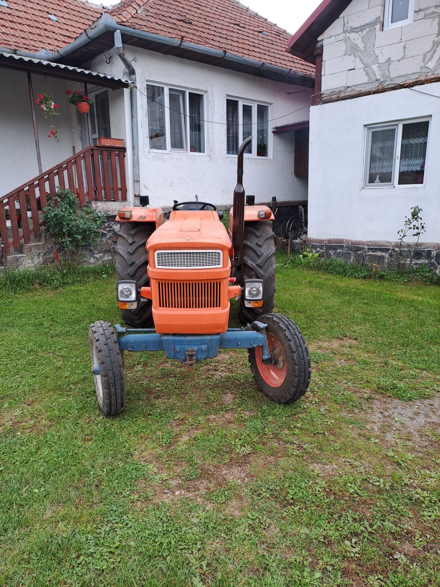 Tractor fiat 600