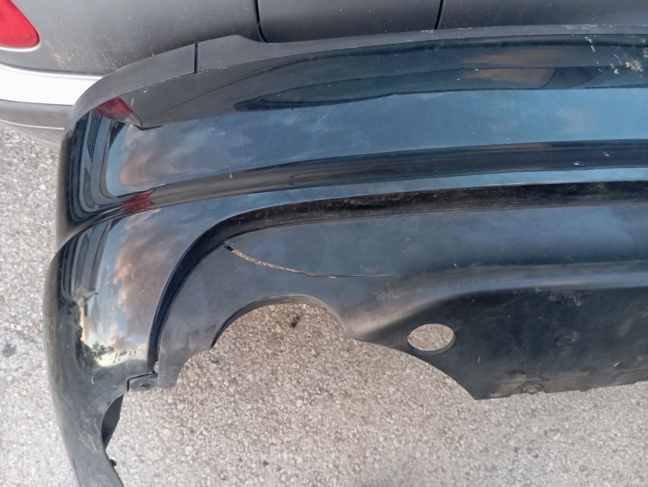 Продавам задна М броня и М прагове за Е46 комби