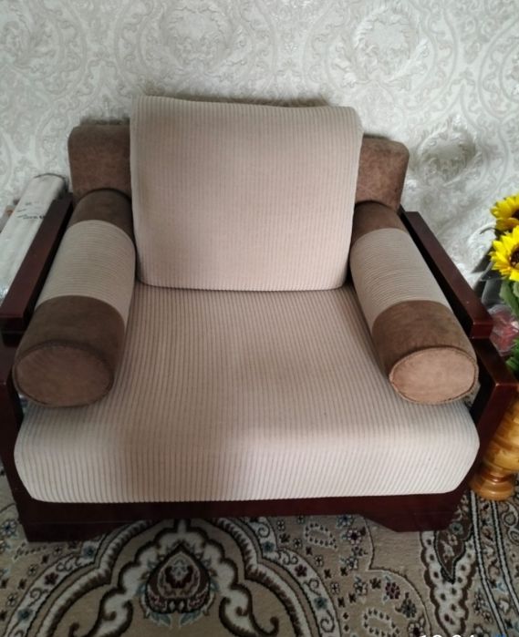 Мягкий уголок Продам