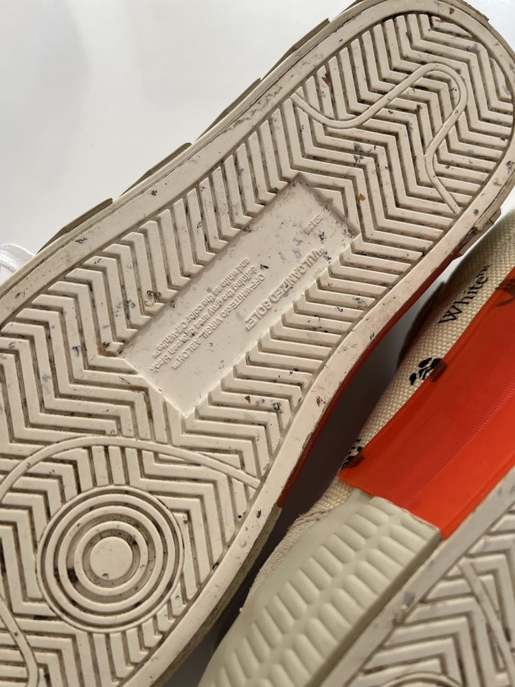 Оригинални Off-White дамски обувки 39 номер