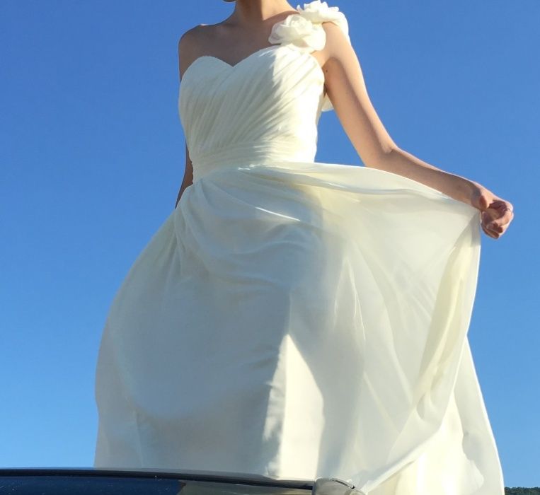Бална/Сватбена/Шаферска рокля в цвят Екрю