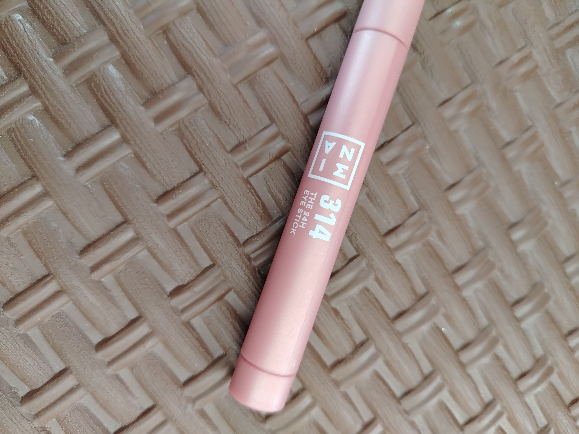 3INA The 24h Eye Stick 314