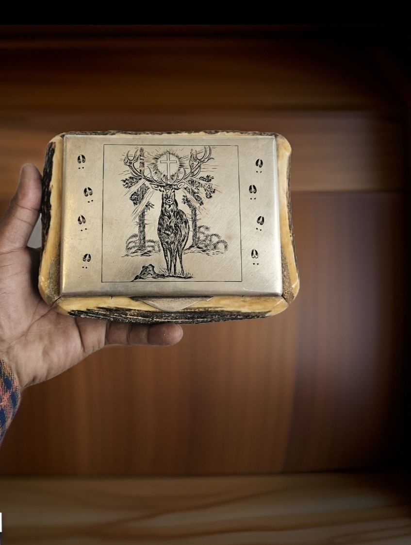 Сребърна кутия за Пури Vienna 1900г.