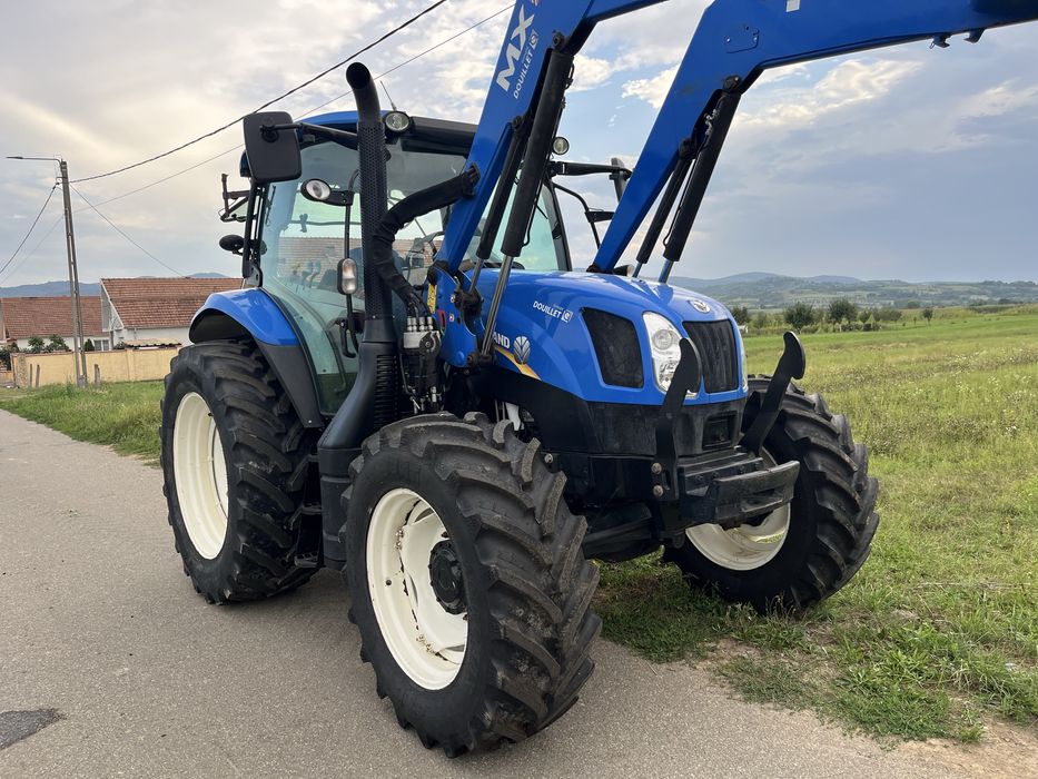 Tractor new holland