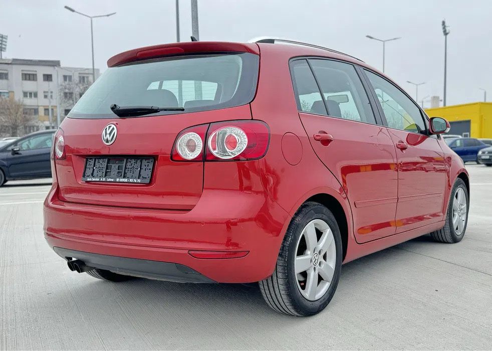 VW Golf 6 PLUS 2.0 TDI 140 cp 6 trepte sau schimb