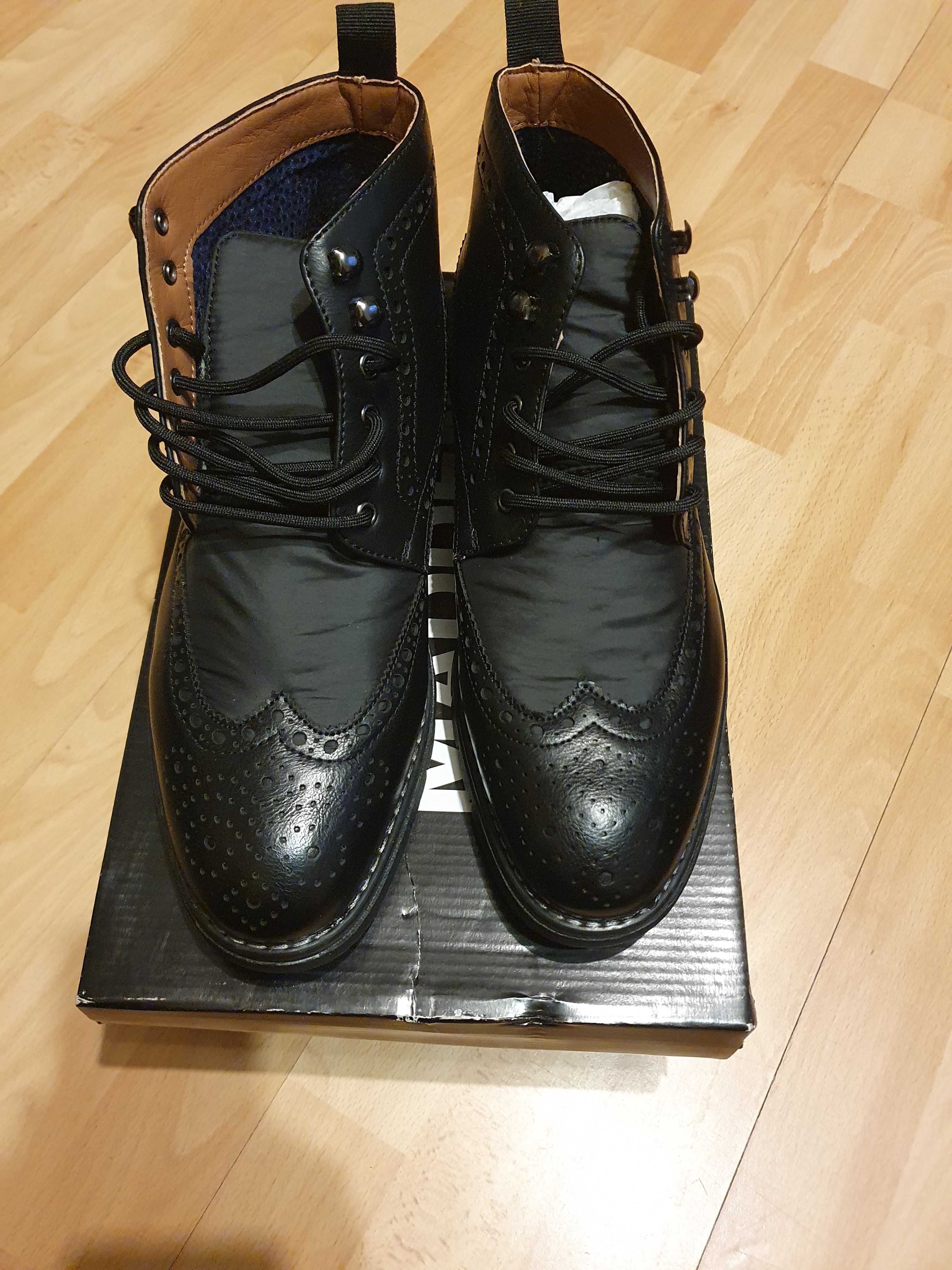 Steve Madden Botine Wingtip Boots masura 44