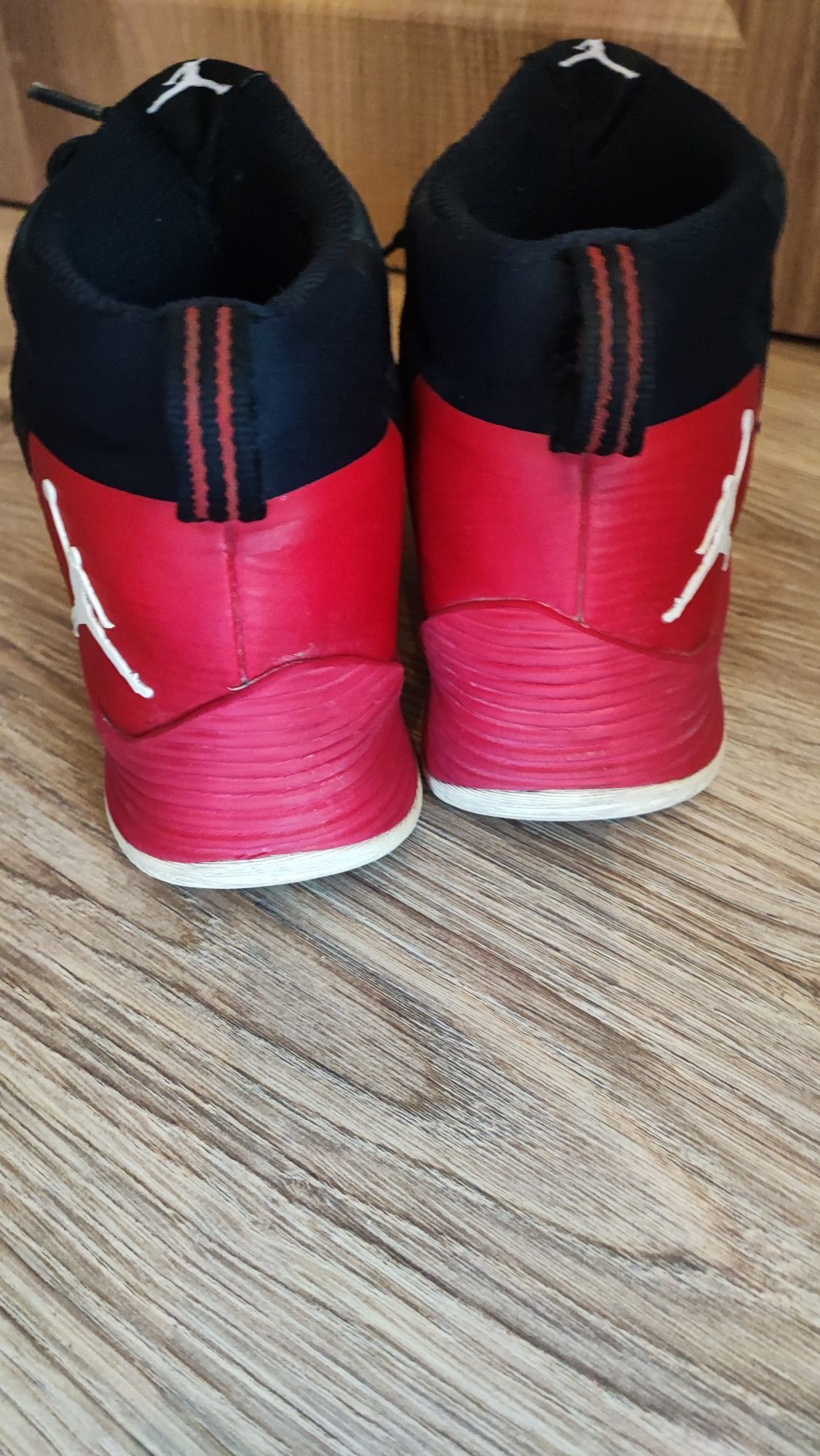 Мъжки маратонки  Air Jordan UK7.5 EUR42